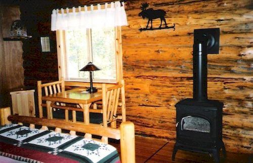 Silverwolf Log Chalets Coram Exterior foto